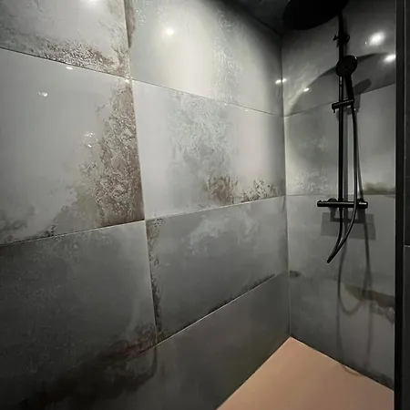 Πανσιόν La Ferme De La Cour 3*