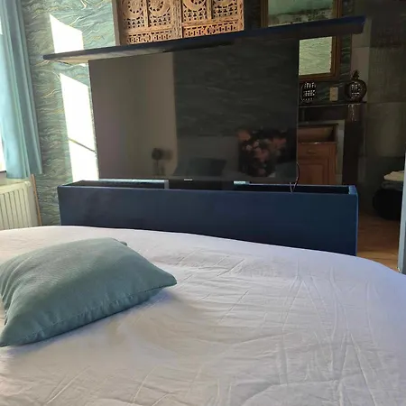 Πανσιόν La Ferme De La Cour Herbeumont