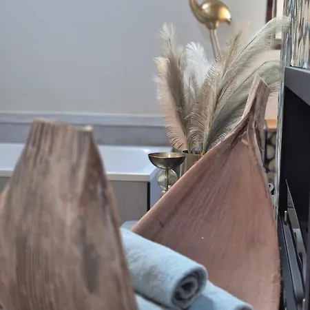 La Ferme De La Cour Πανσιόν 3*