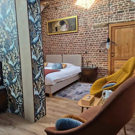 Πανσιόν La Ferme De La Cour Herbeumont